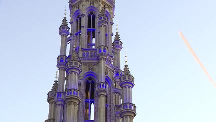 NATO Summit: Brussels landmarks go NATO blue (package)